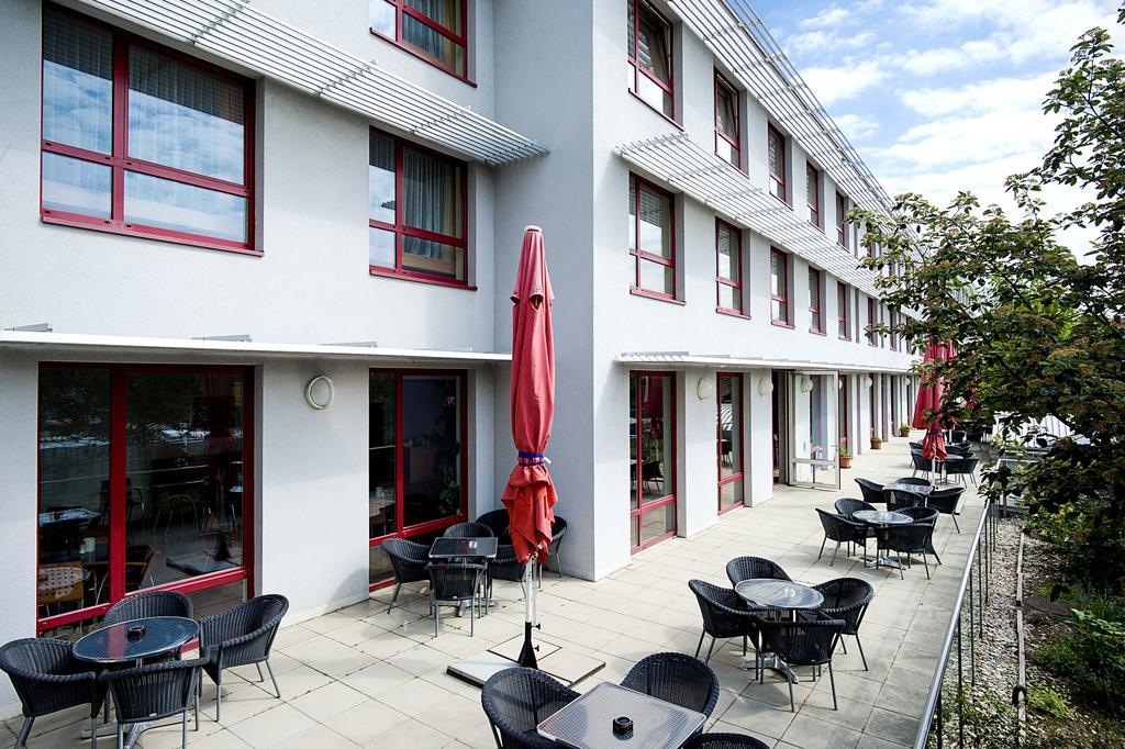 Auberge de jeunesse Kolping Campus Krems Extérieur photo